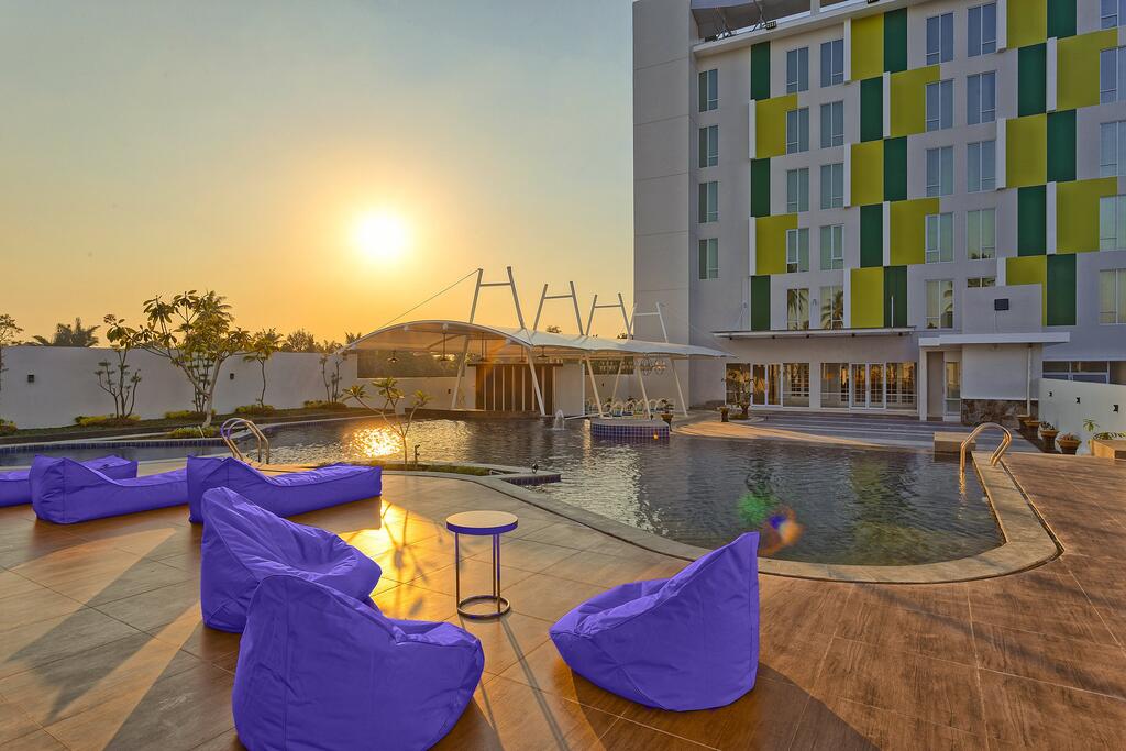 Fox Harris Hotel Pangkalpinang Bangka 5/6
