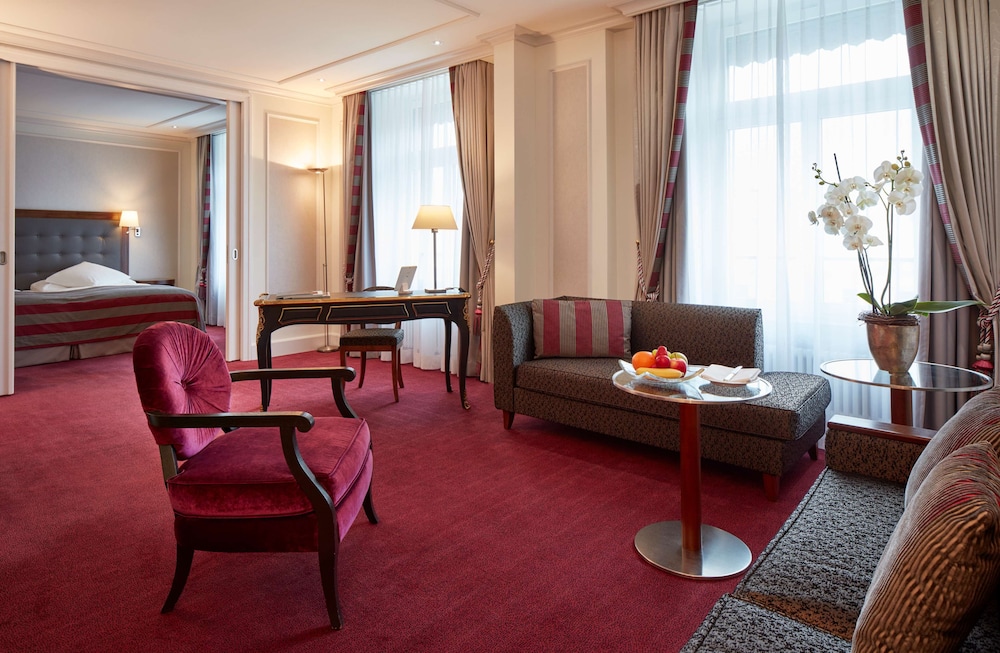 Hotel Schweizerhof Zurich 33/53