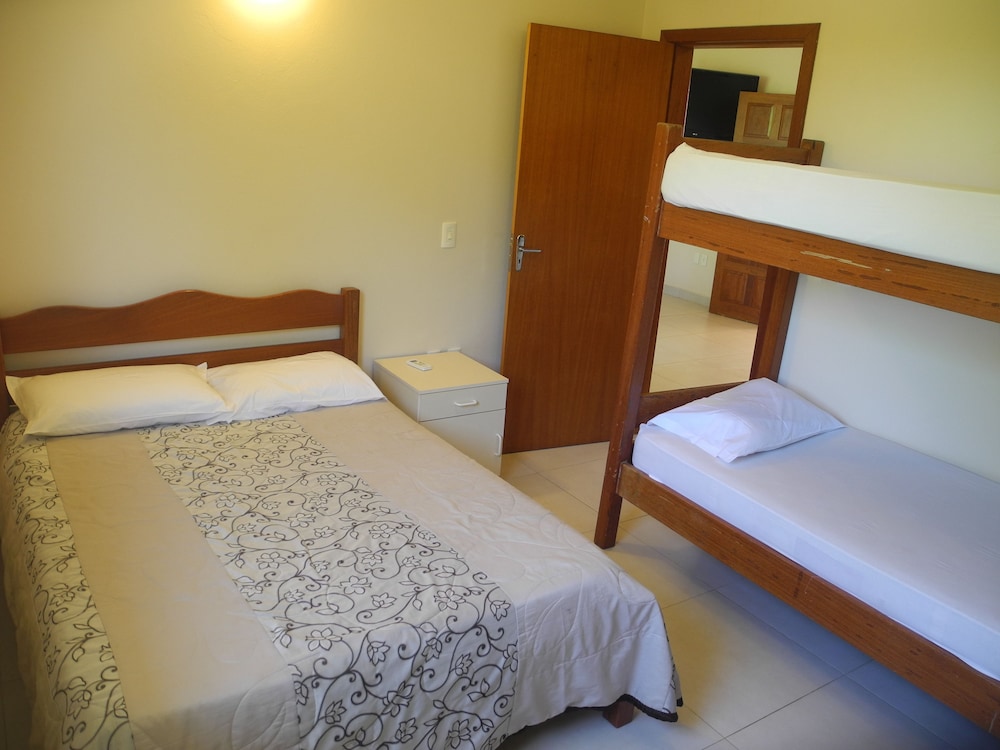 2 Bedrooms, Apartment, Double and Twin Beds