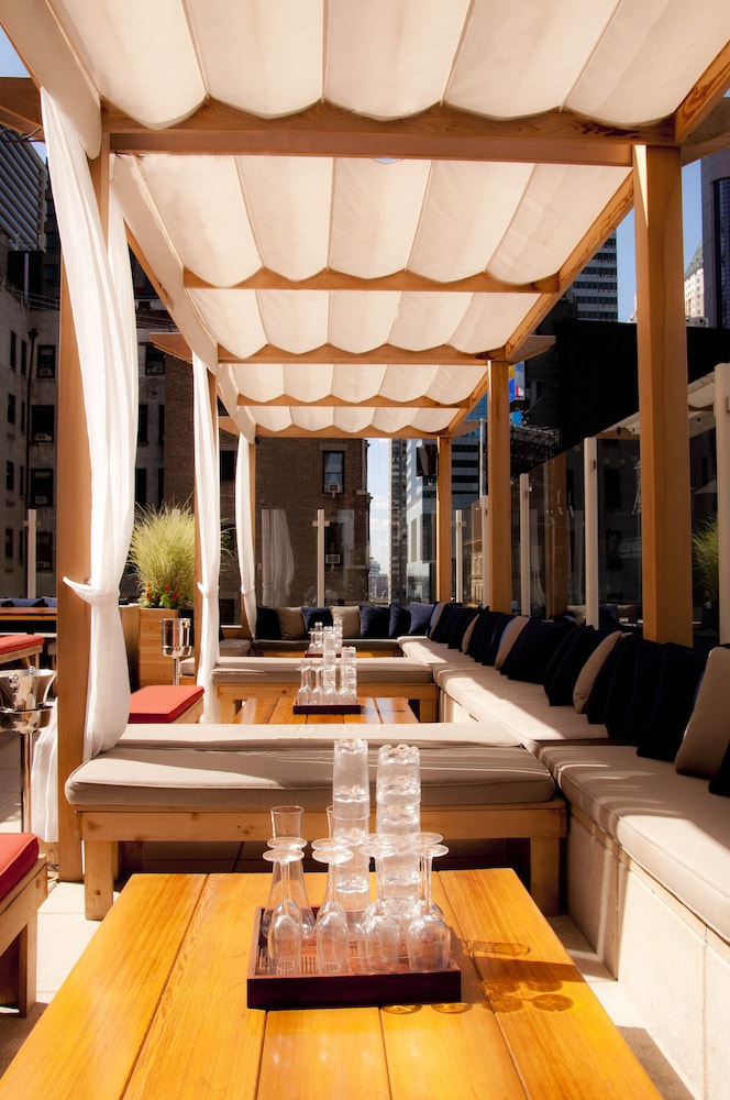 Sanctuary Hotel New York 33/56