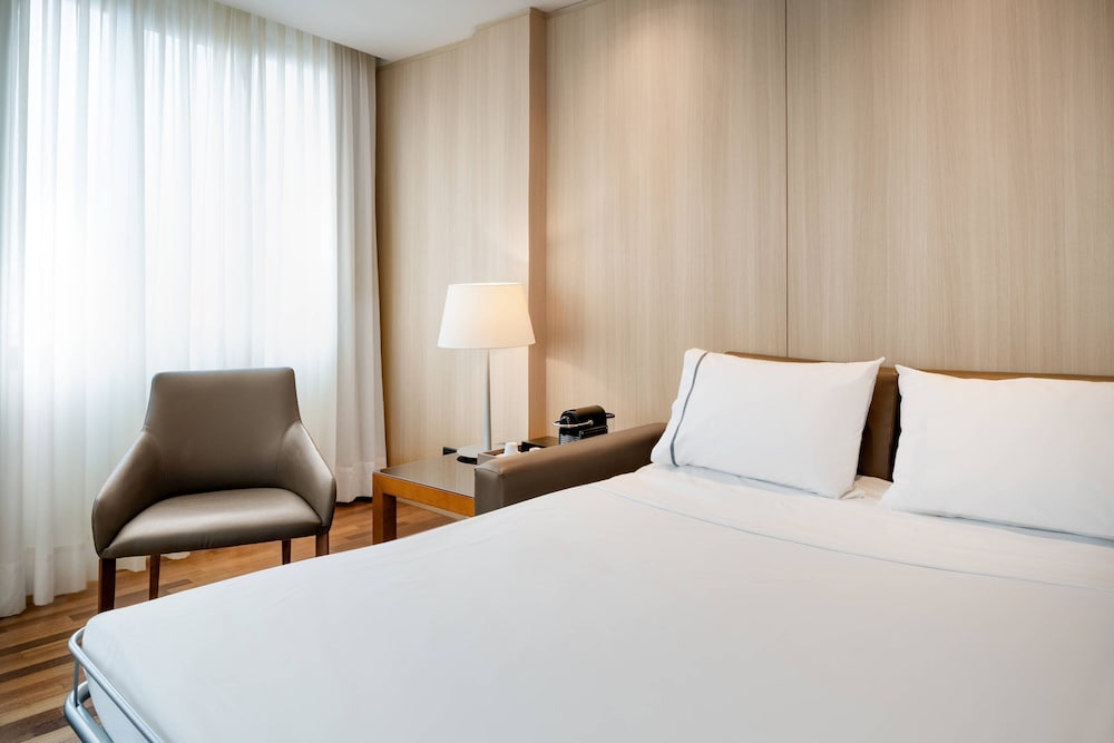 Ac Hotel Malaga Palacio By Marriott 14/54