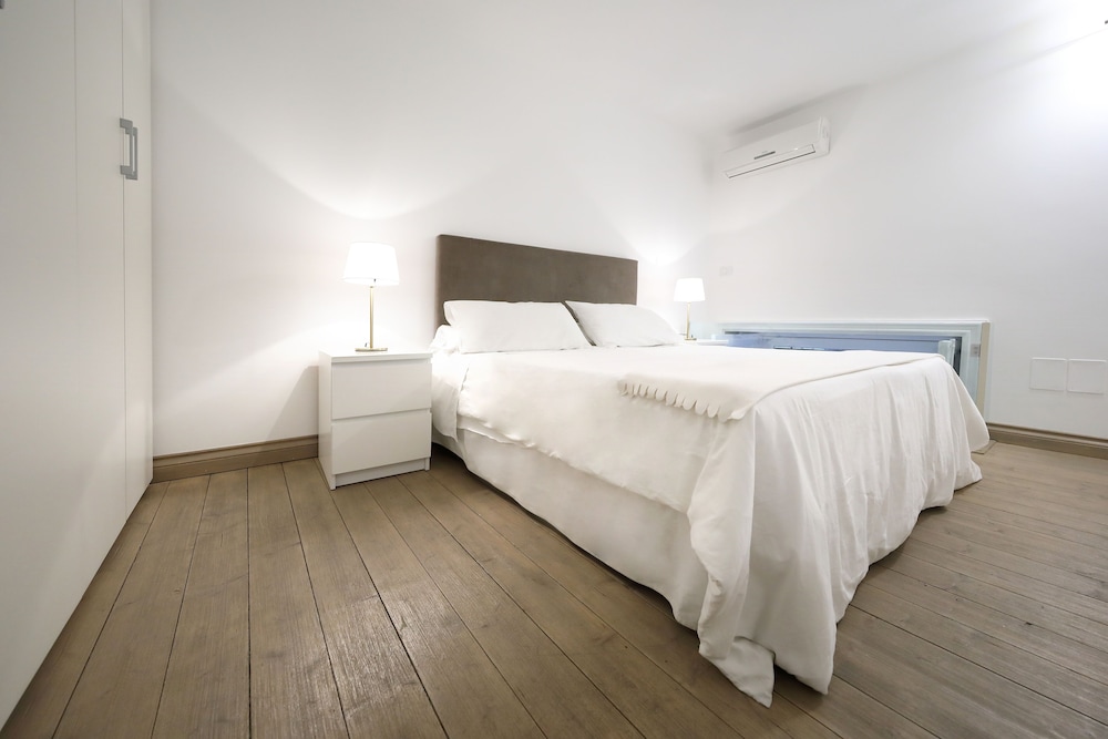 Ferrini Home Residence 150 20/76