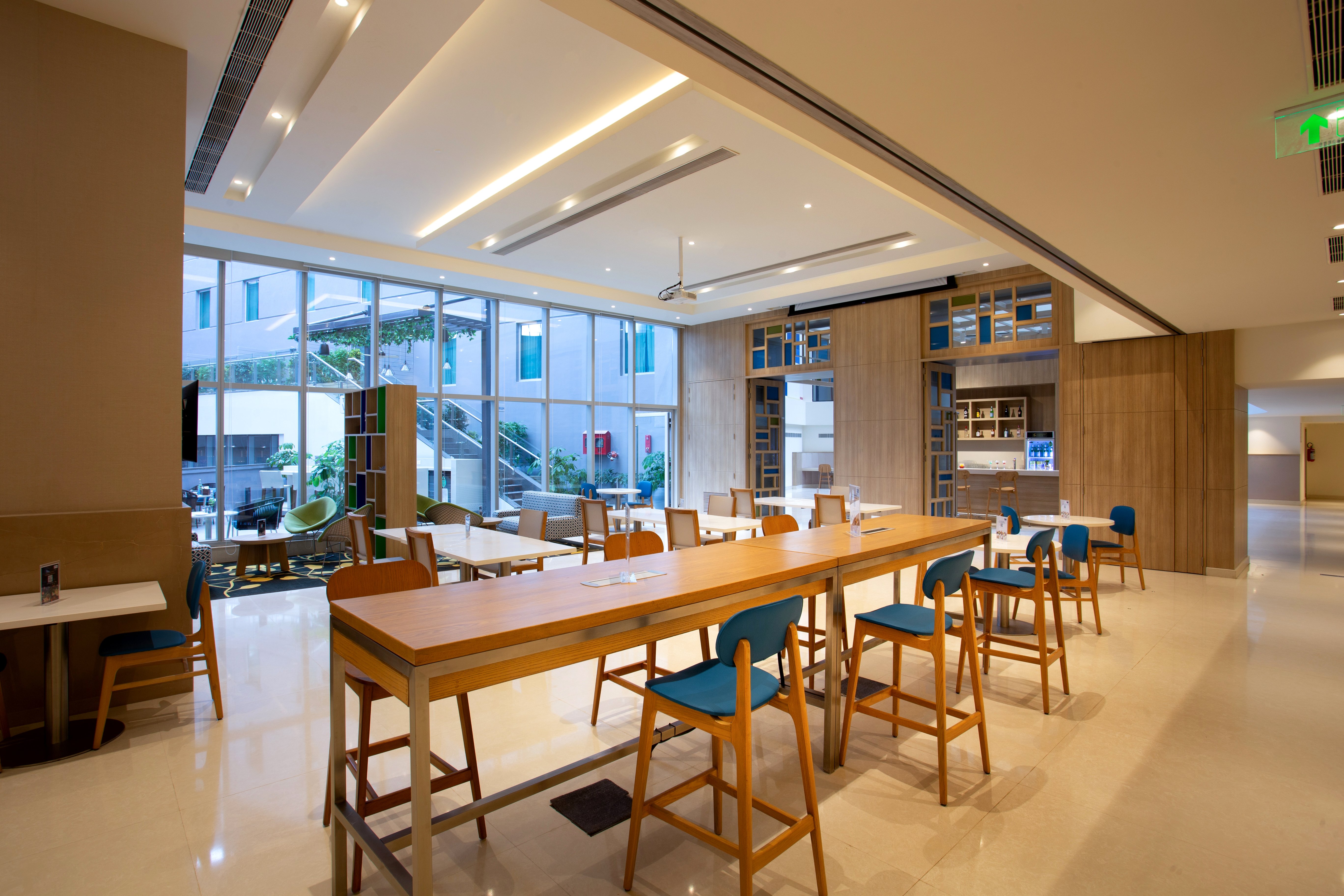 Holiday Inn Express And Suites Bengaluru Old Madras Road 48/59