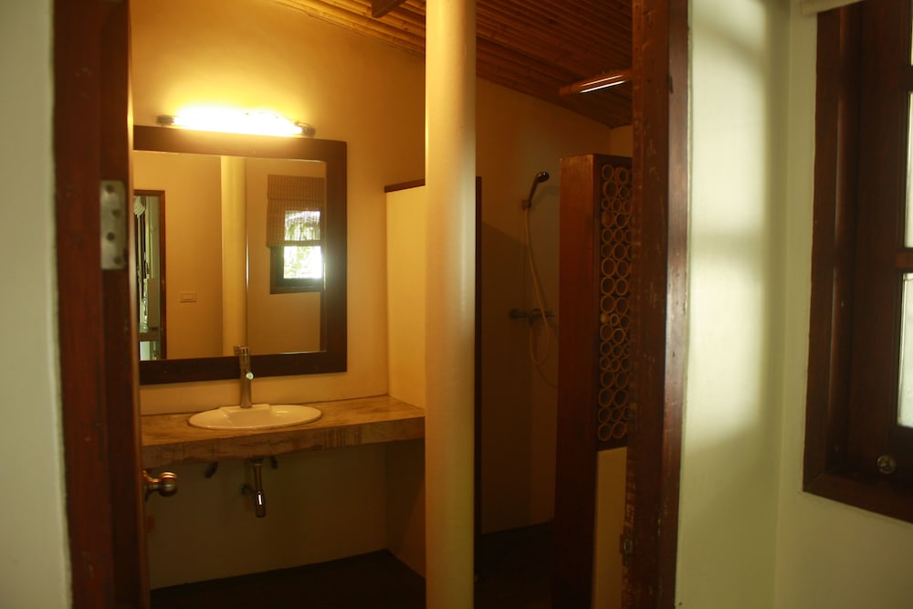 Samui Honey Backpacker Bungalow 15/15