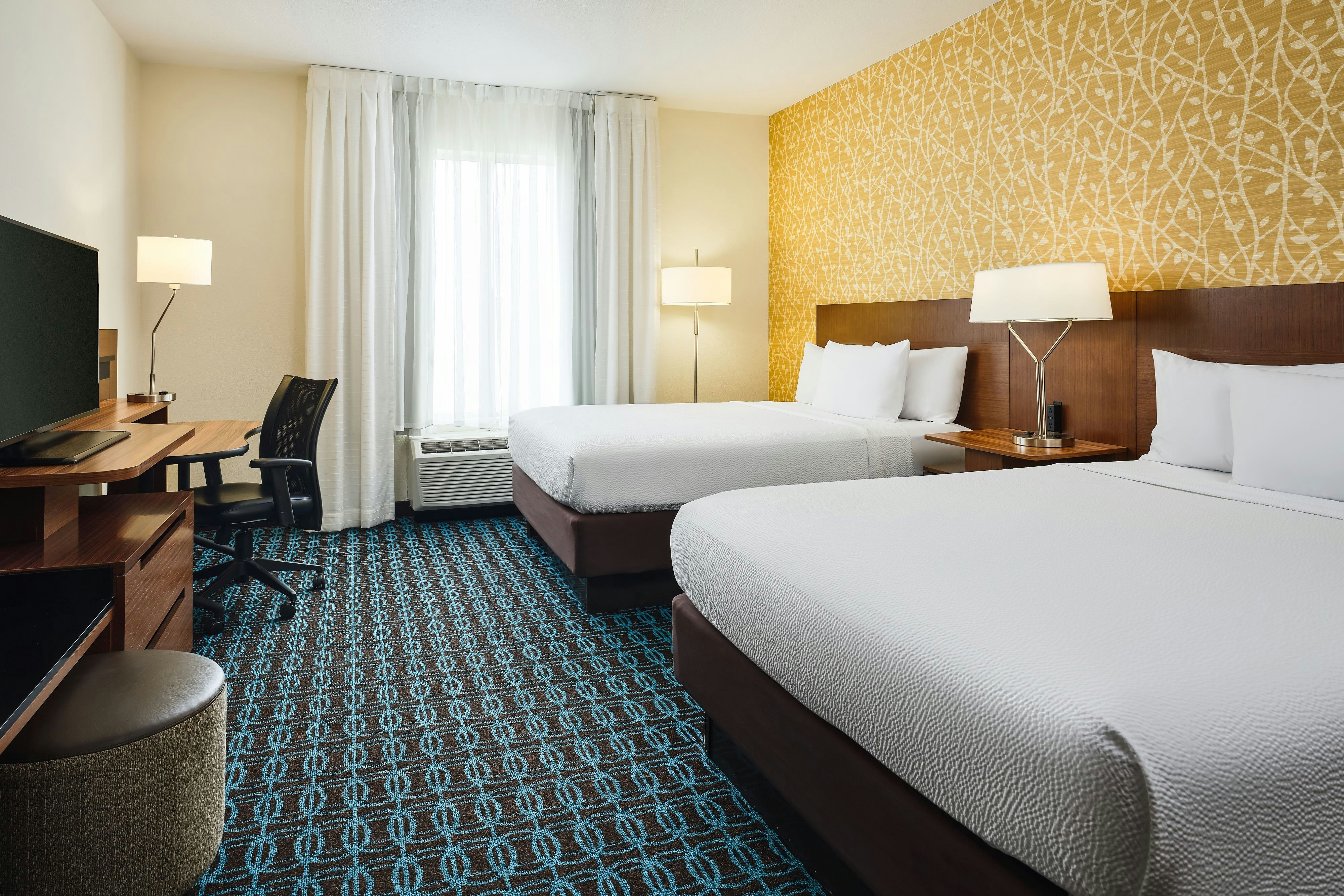 room, 2 queen beds