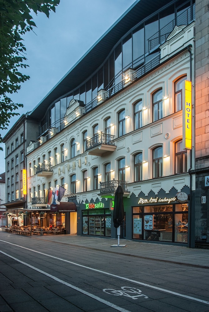 Kaunas Hotel 3/64
