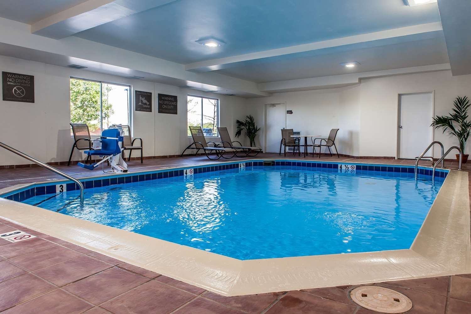 Comfort Inn And Suites Mount Sterling KY 12/21