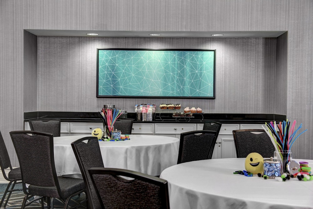 Residence Inn By Marriott Cleveland Downtown 43/54