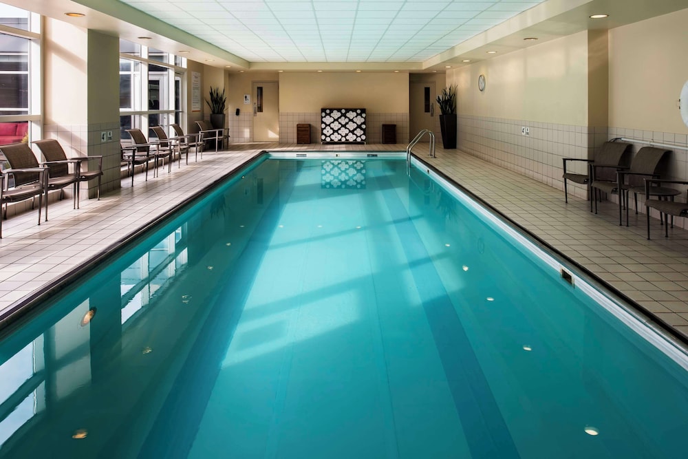 Hyatt Regency Mccormick Place 24/49