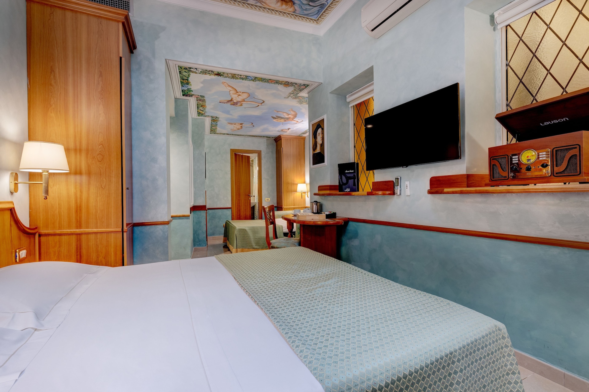 FAMILY, QUADRUPLE, DOUBLE BED, SOFA