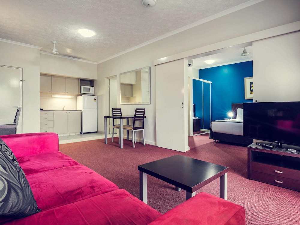 Mercure Darwin Airport Resort 62/83