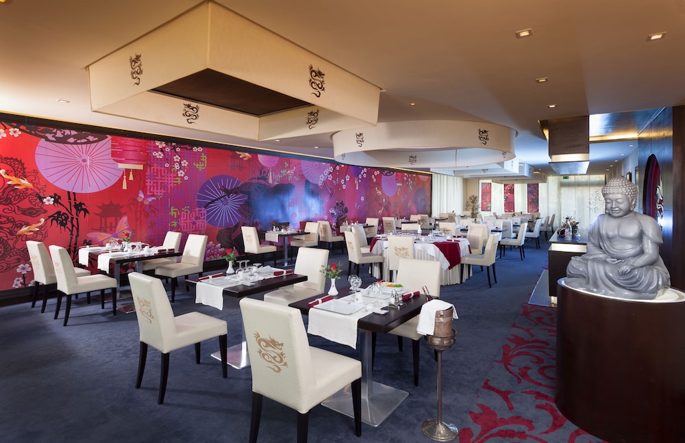 Phenicia Hotel 17/36