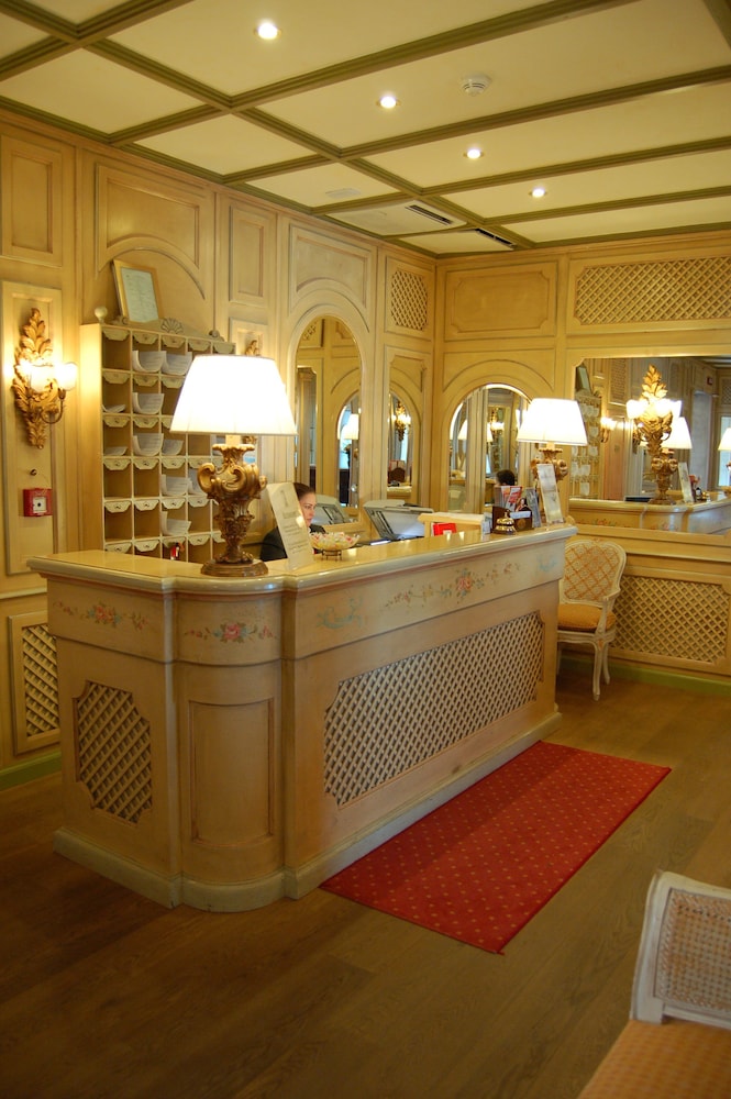 Villa Laguna 6/37