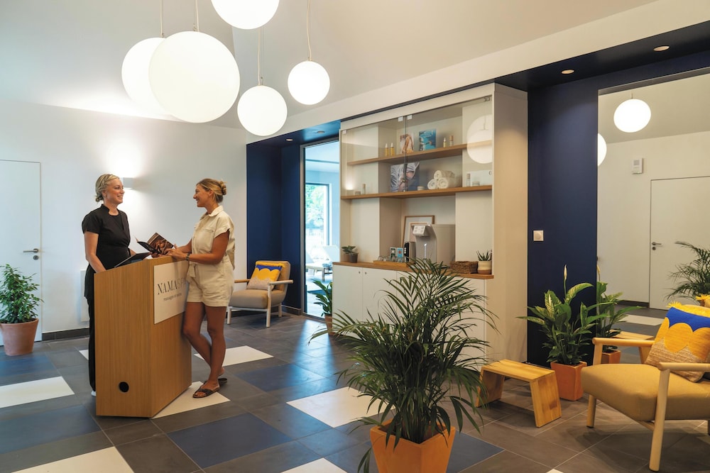 lobby
