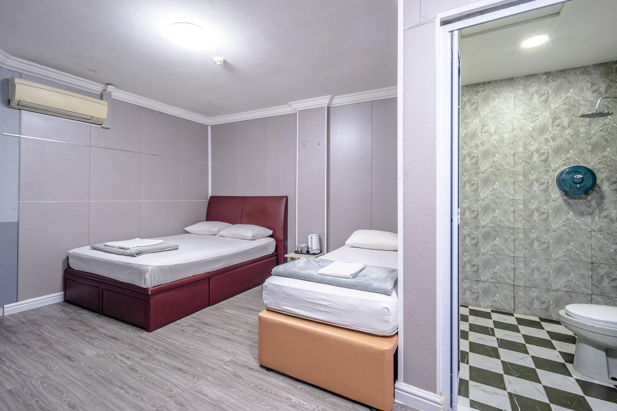 K HOTEL 8 35/56