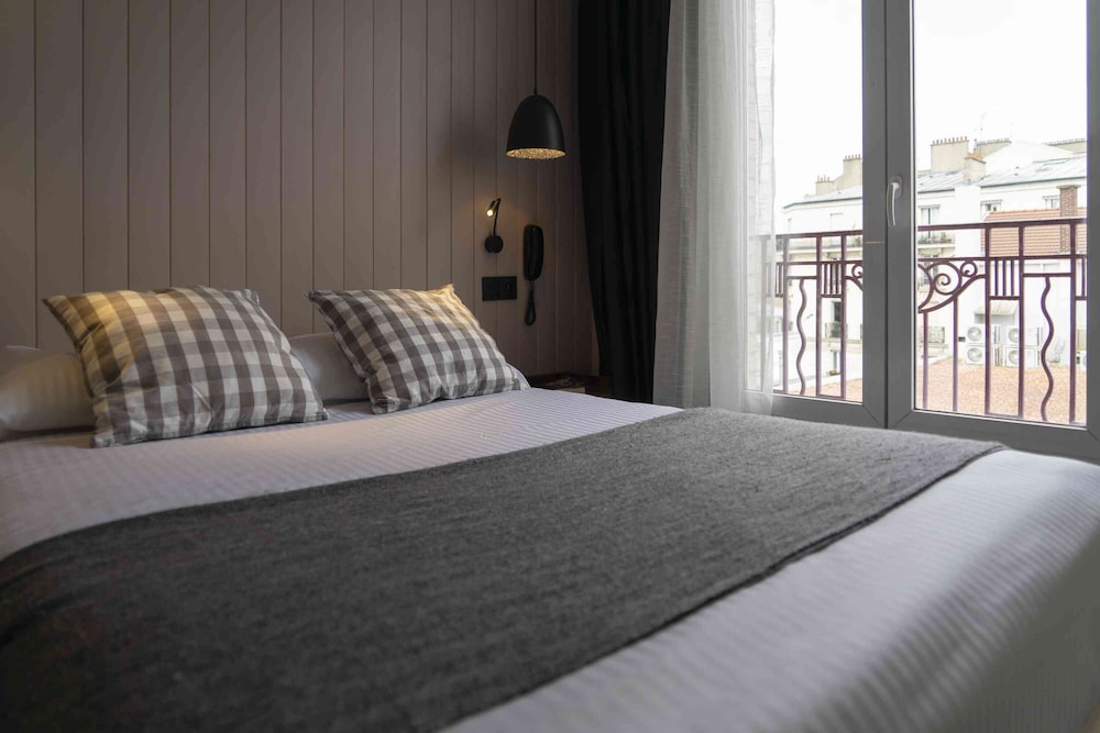 Hotel Sub 13/35