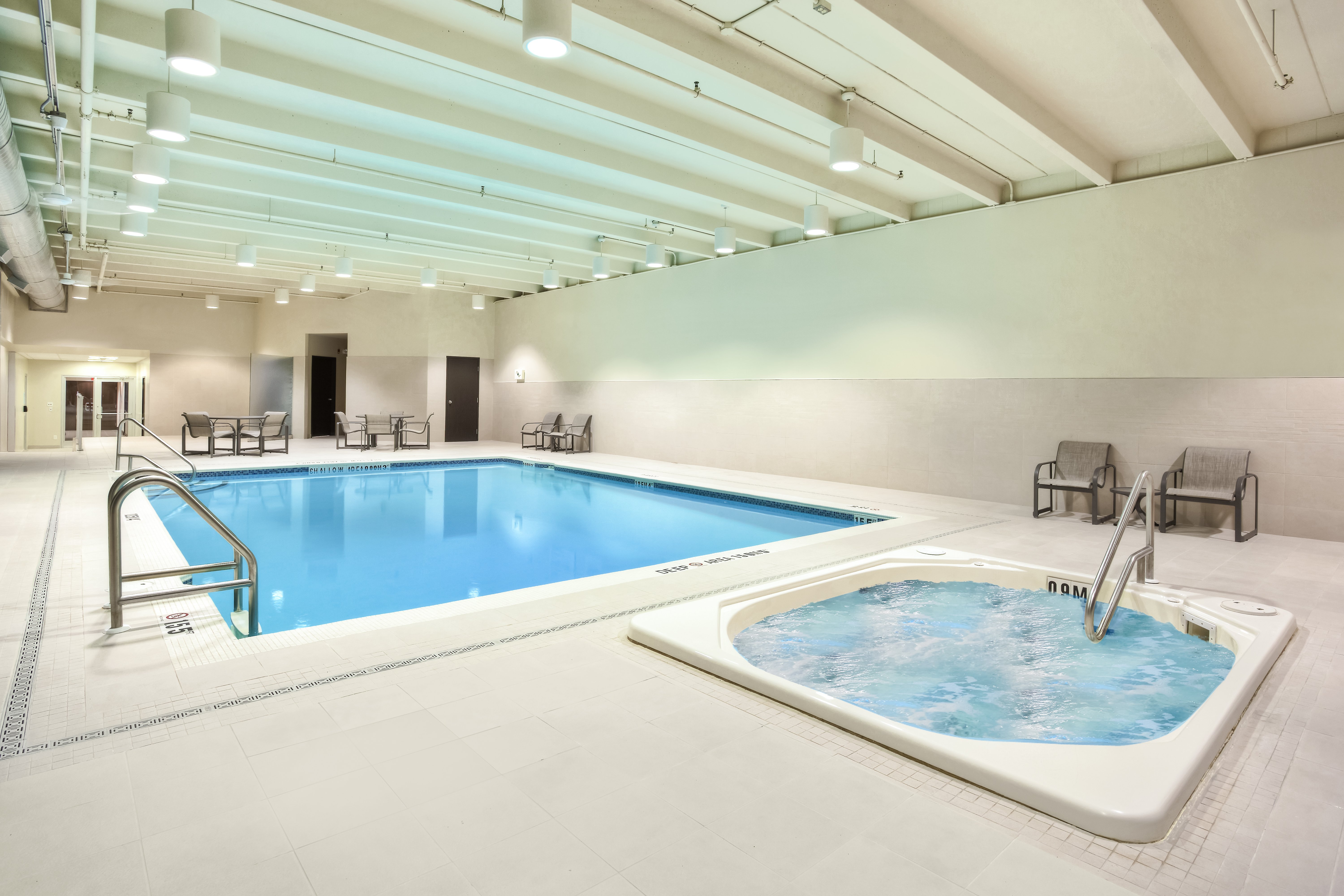 Holiday Inn Express: Sault Ste Marie 15/34