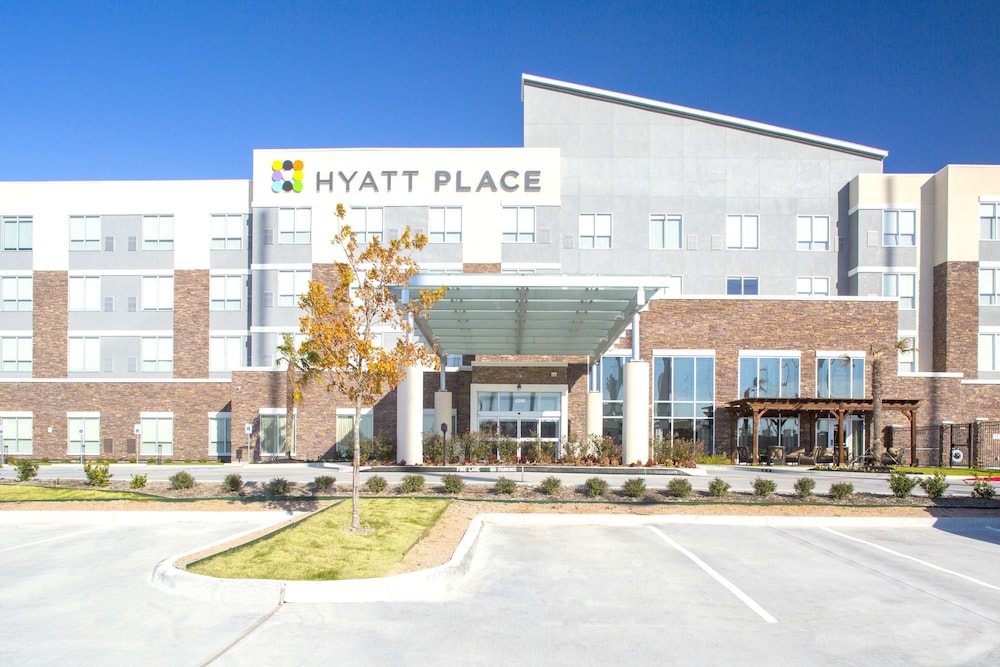Hyatt Place Dallas/The Colony 56/61