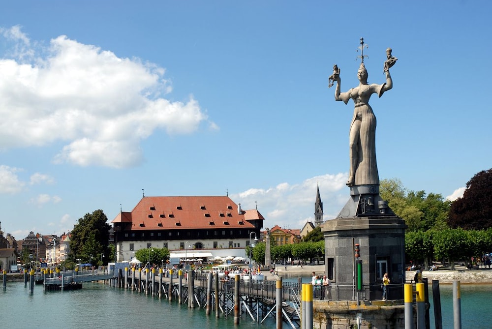 Hotel Kreuzlingen am Hafen 1/45