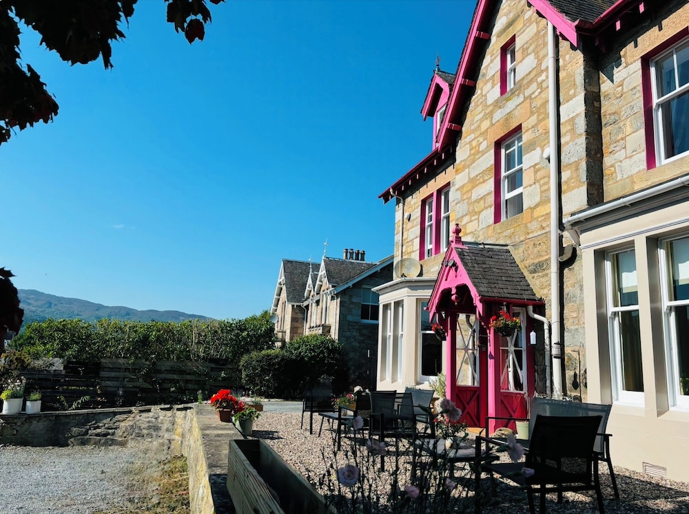 Carra Beag Guest House 41/50