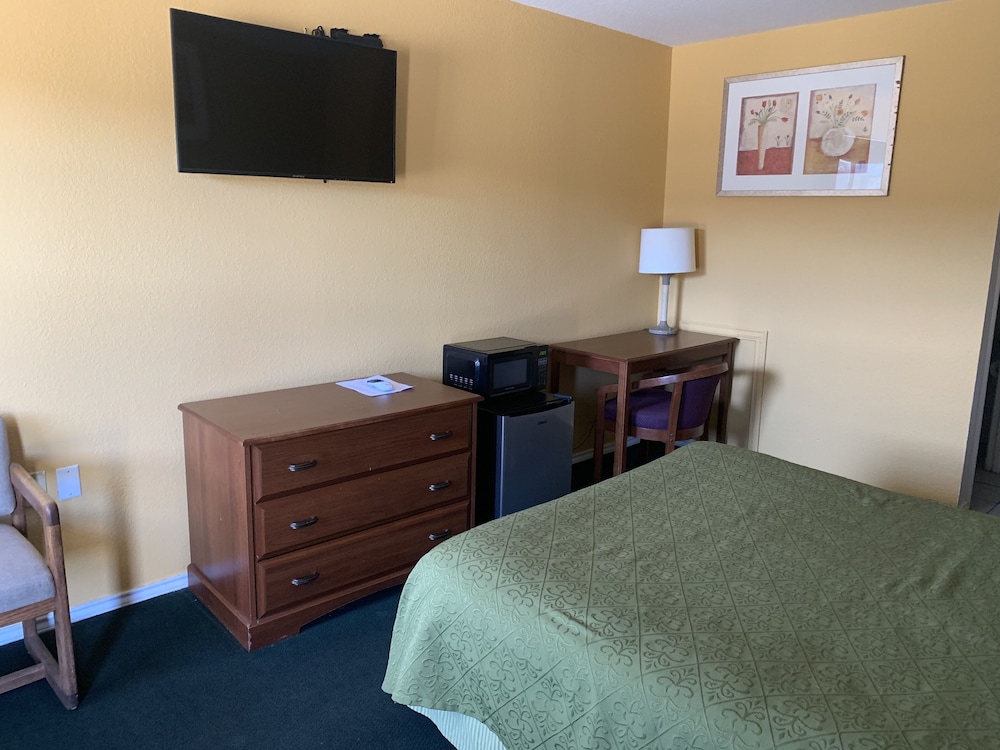 La Vista Inn 40/47