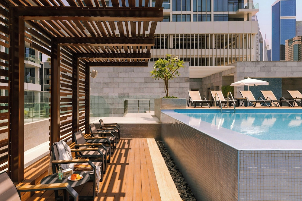 Sonder by Marriott Bonvoy Downtown Towers Apartments 39/69