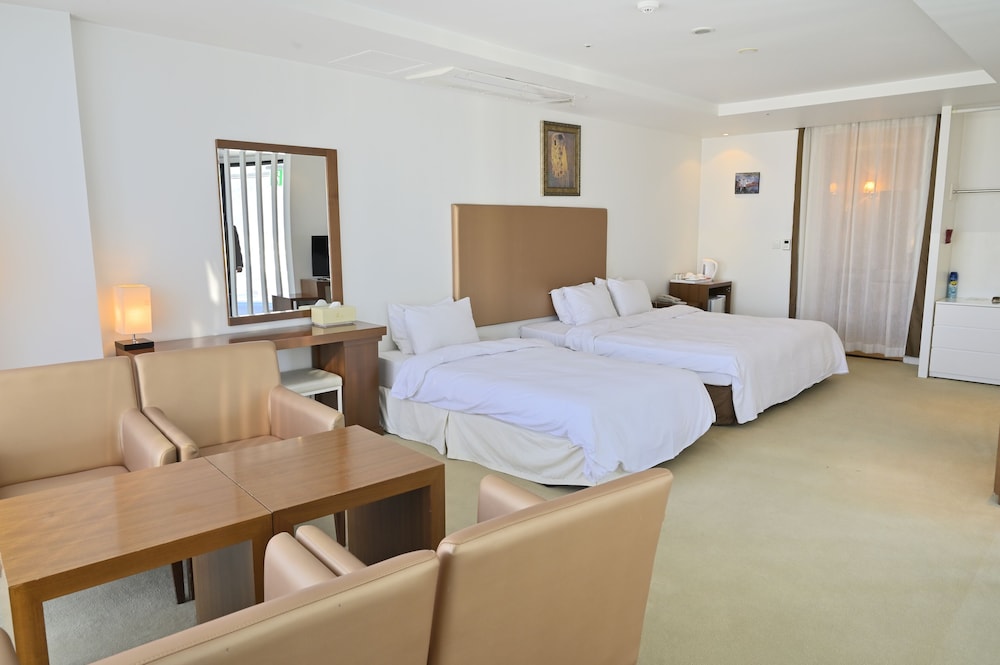 Ecograd Hotel 7/41