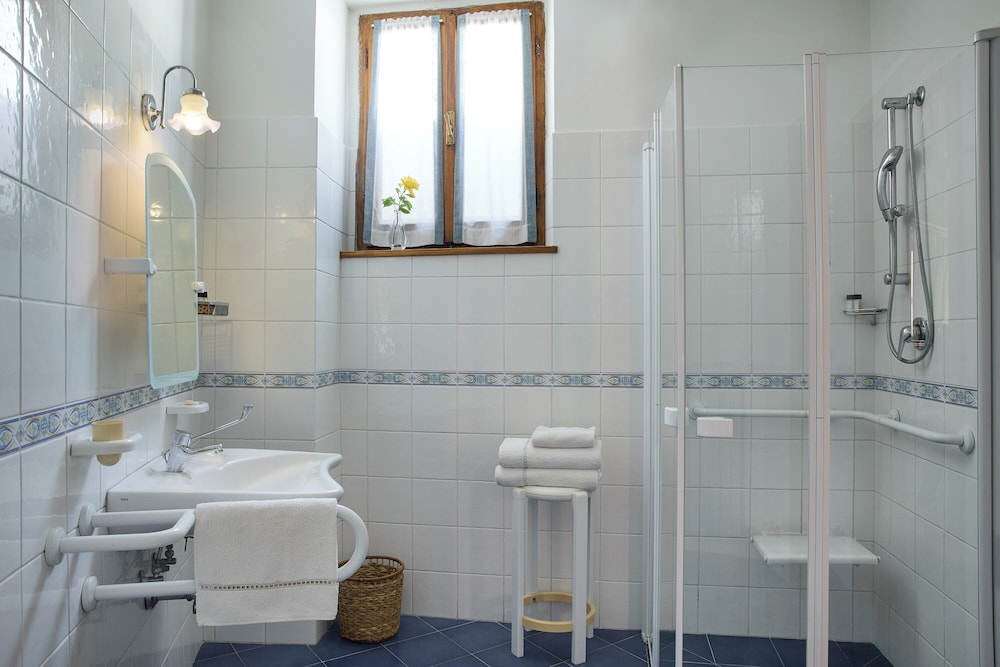 Albergo Villa Cristina 52/52