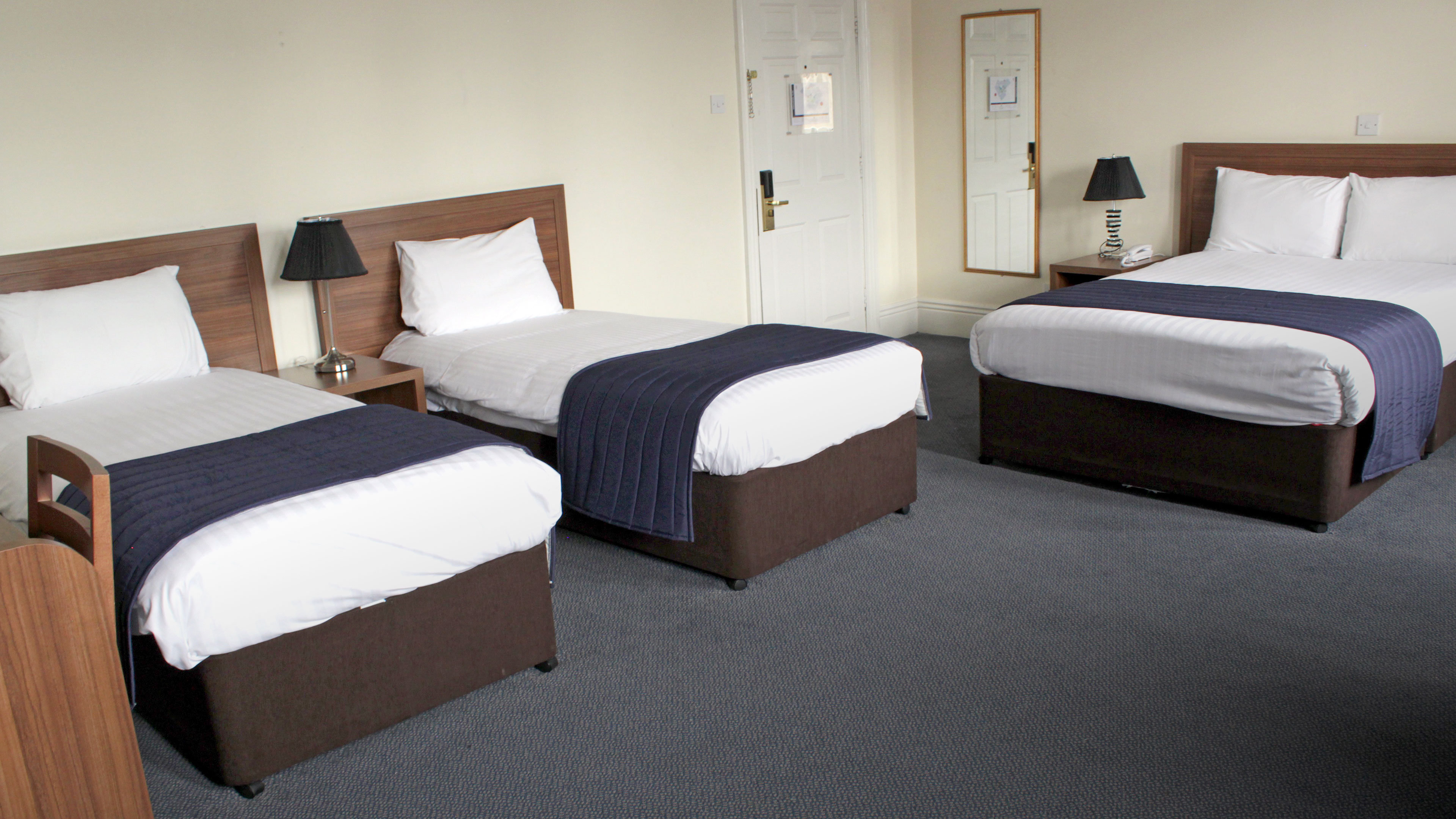 Discovery Inn 10/60