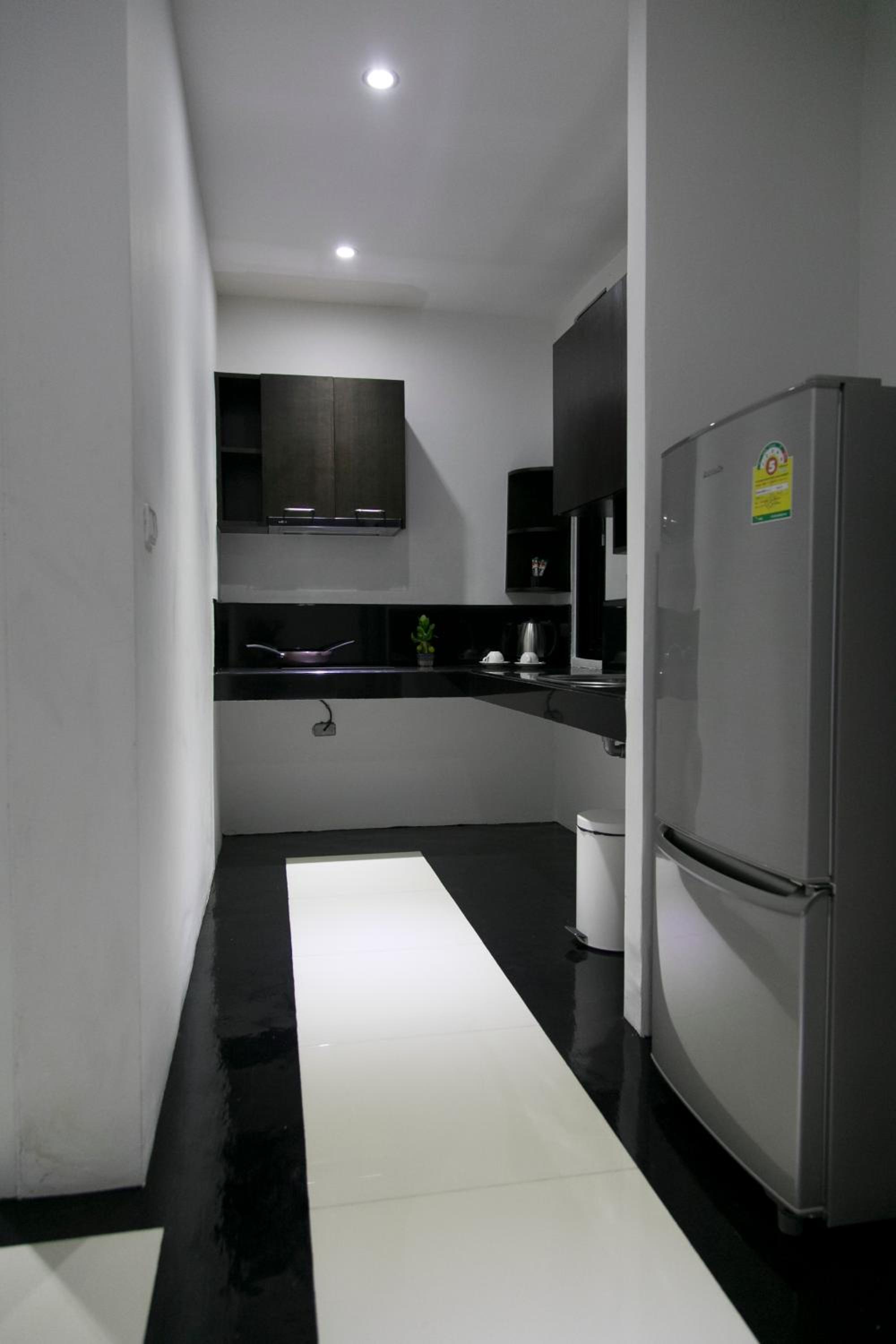 West Key Kamala Apartment 11/53