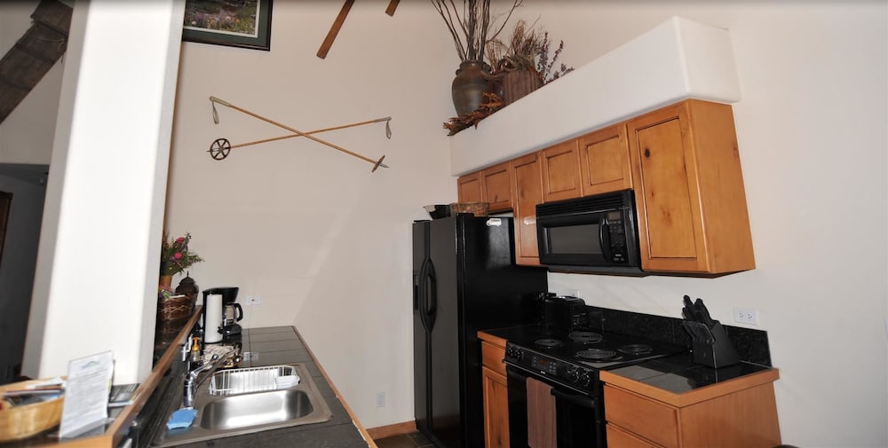Los Pinos By Breckenridge Resort Managers 15/74
