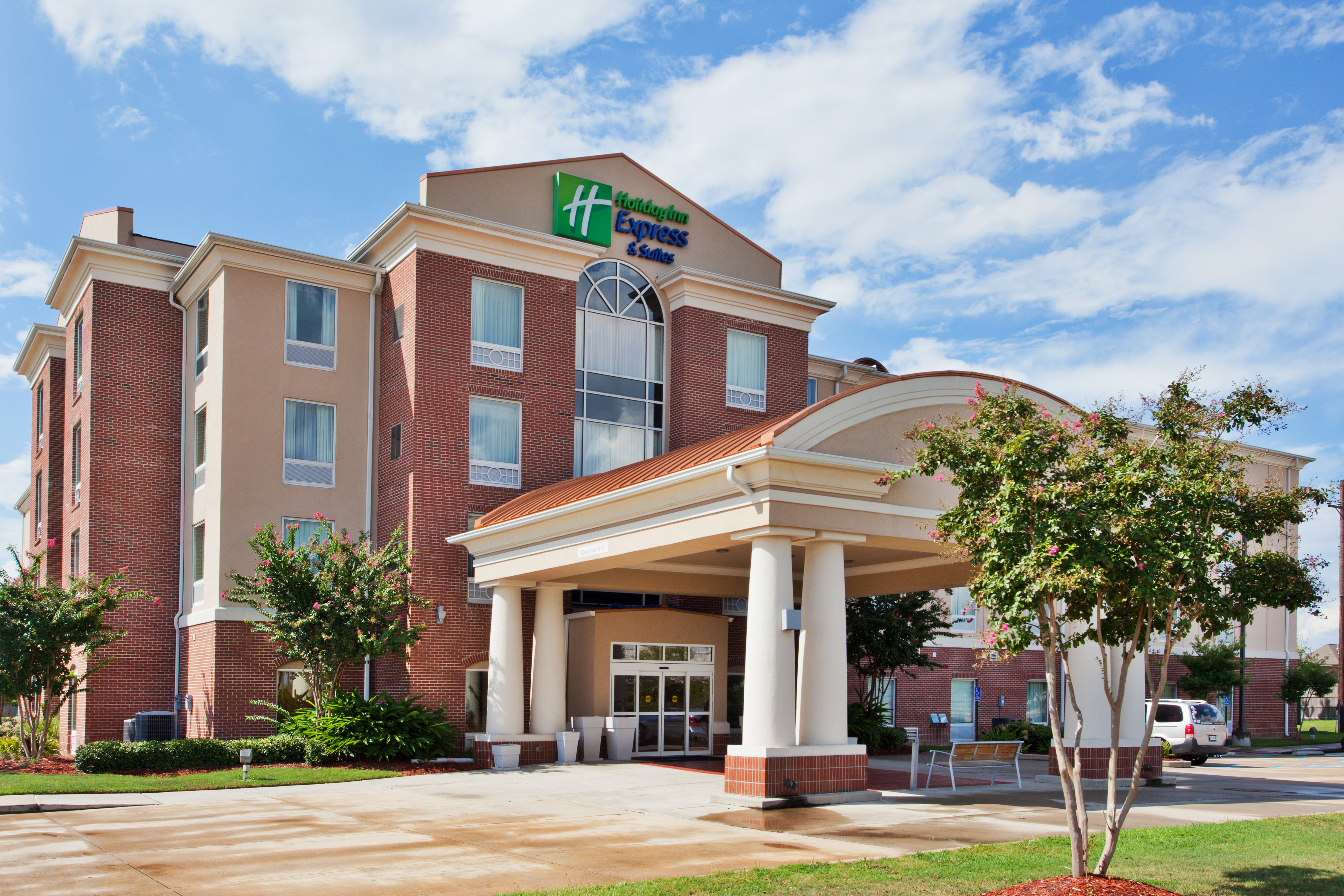 Holiday Inn Express Hotel And Suites Baton Rouge East 5/41