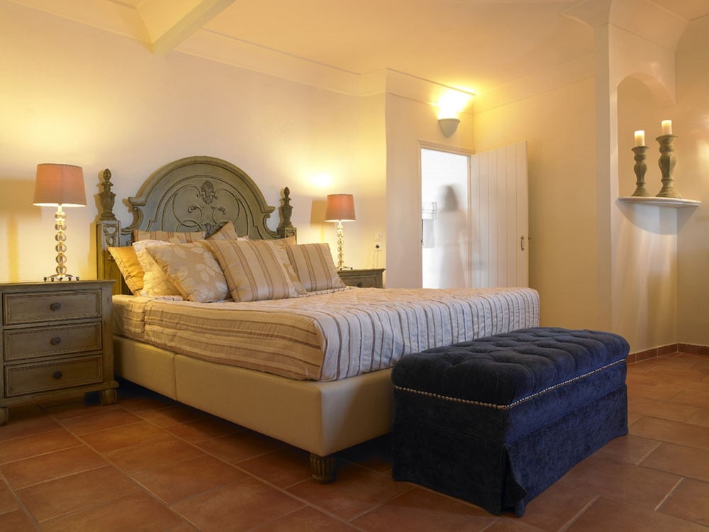 VIP, SUITE, CALDERA VIEW, OUTDOOR JETTED TUB