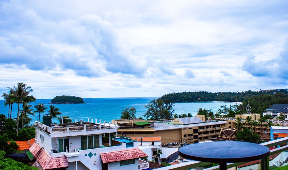 Sugar Palm Grand Hillside 44/50