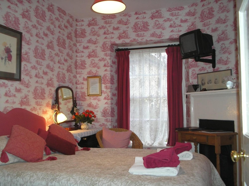 Weston Lawn Bed and Breakfast 13/30