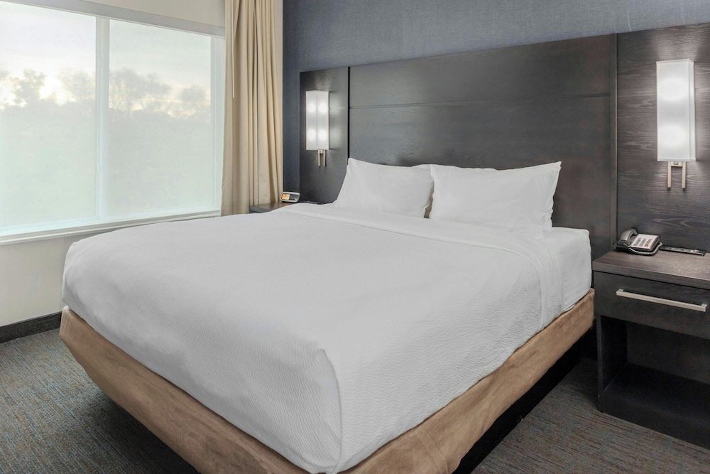 Residence Inn by Marriott Detroit Sterling Heights 4/34