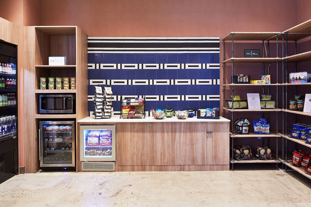 Hotel Indigo NYC Financial District, an IHG Hotel 6/47