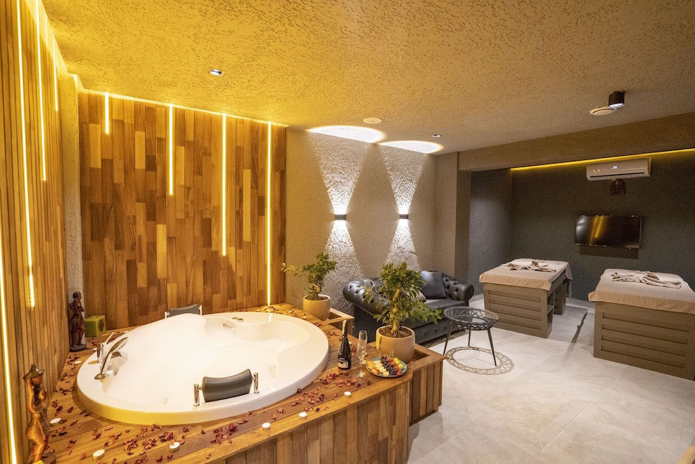Antalya Suite Hotel & Spa 27/50