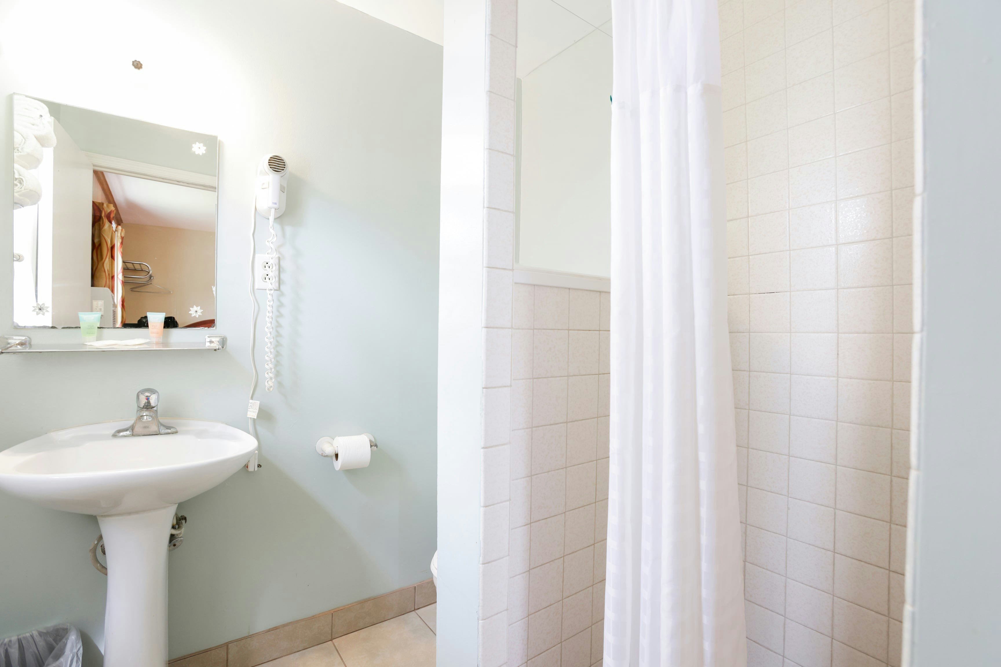 Relax Inn By OYO Natural Bridge I-81 52/54