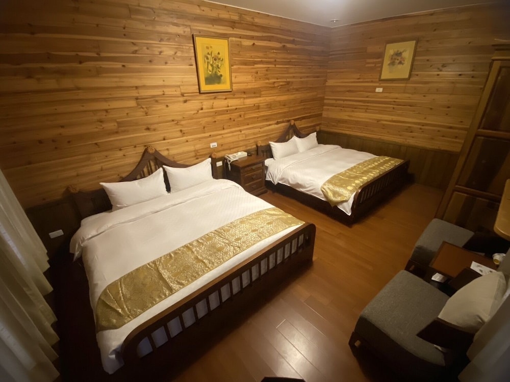 Zen and Pine Resort 30/63