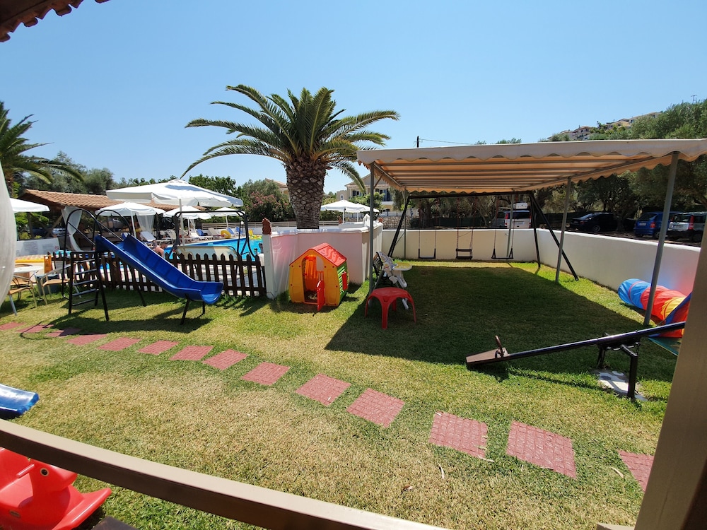 Alexaria Holidays Apartments 29/37