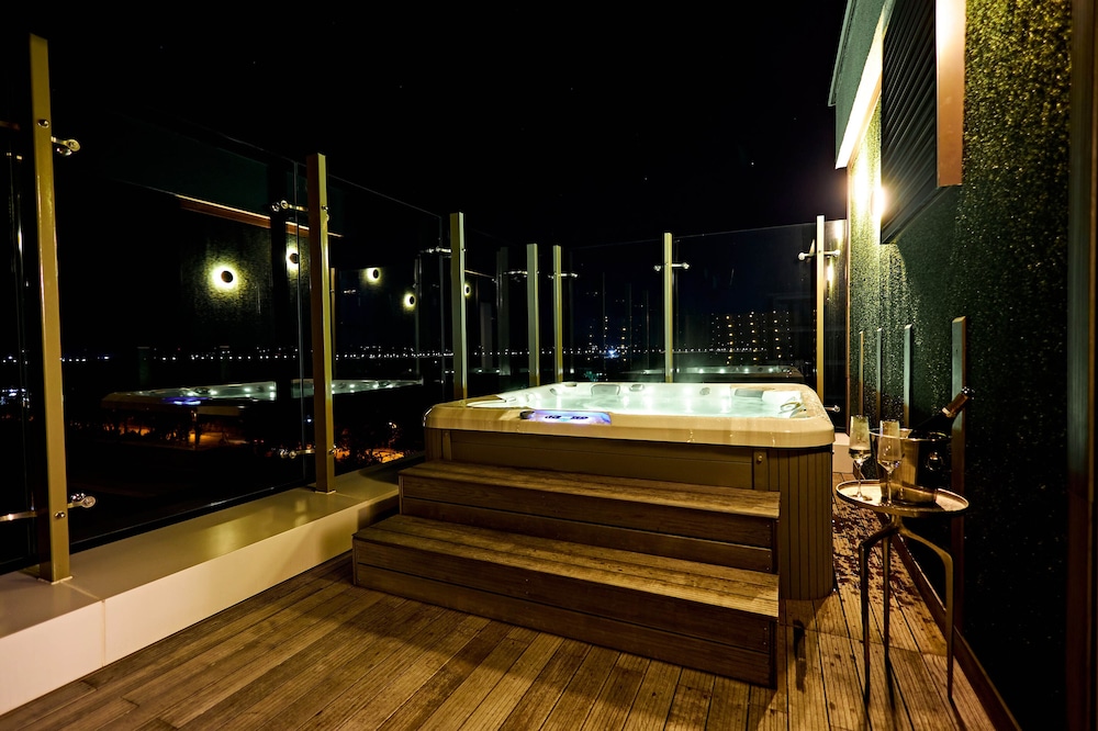Miramare Magnetic Beach Hotel 31/59