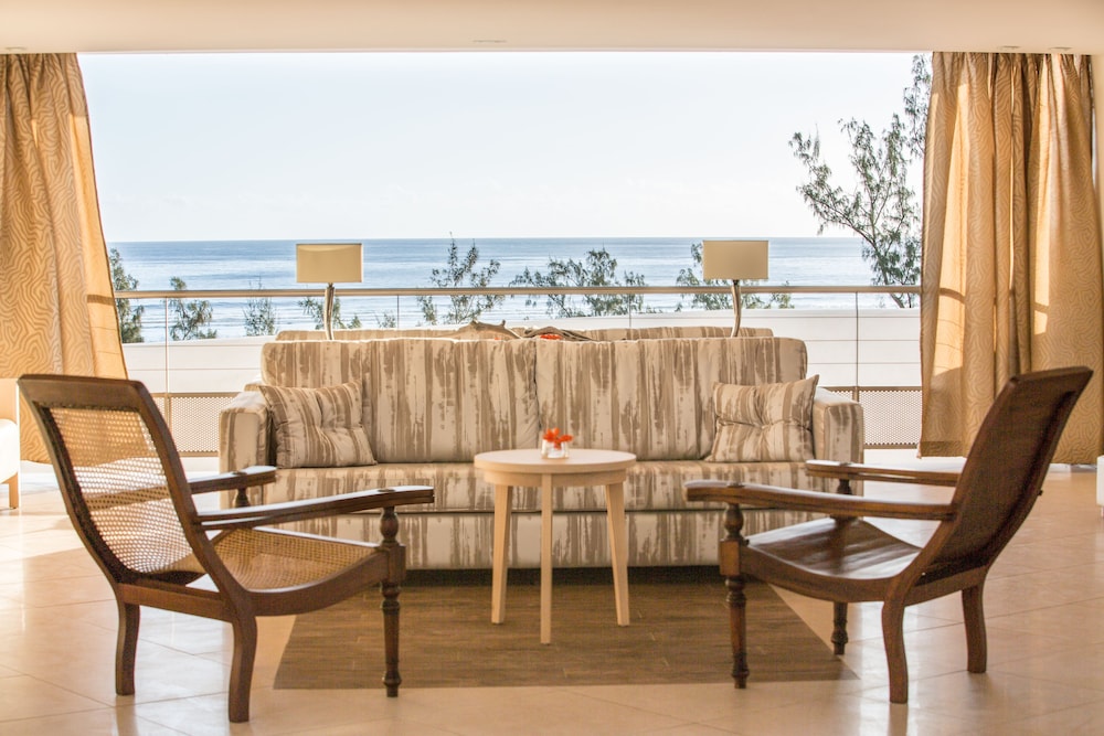 Akoya Hotel and Spa 51/68
