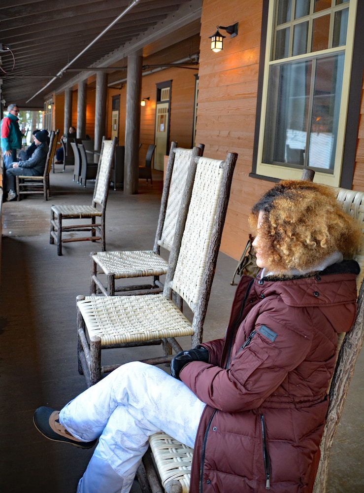 National Park Inn 32/50