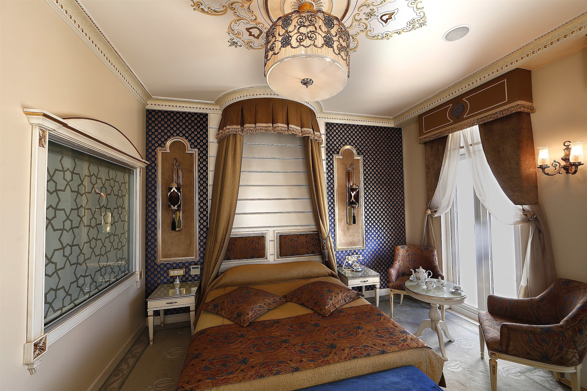 1 BEDROOM, SUITE, SEA VIEW