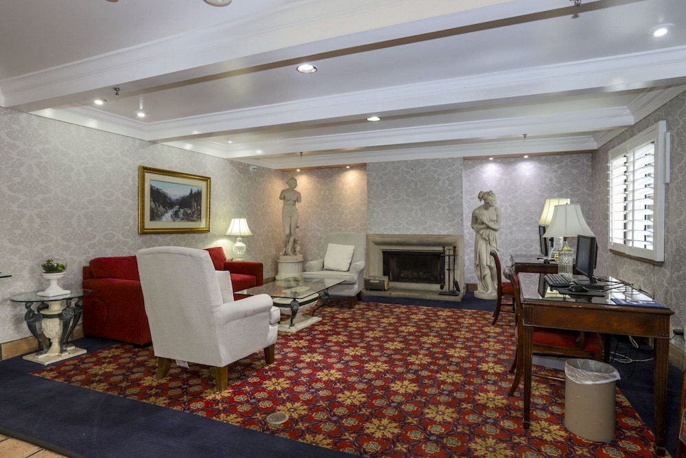 Campbell Inn 14/48