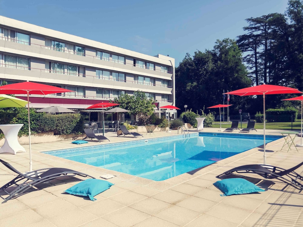 Mercure Brive 6/49
