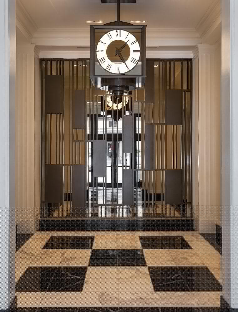 Waldorf Astoria Atlanta Buckhead 6/80