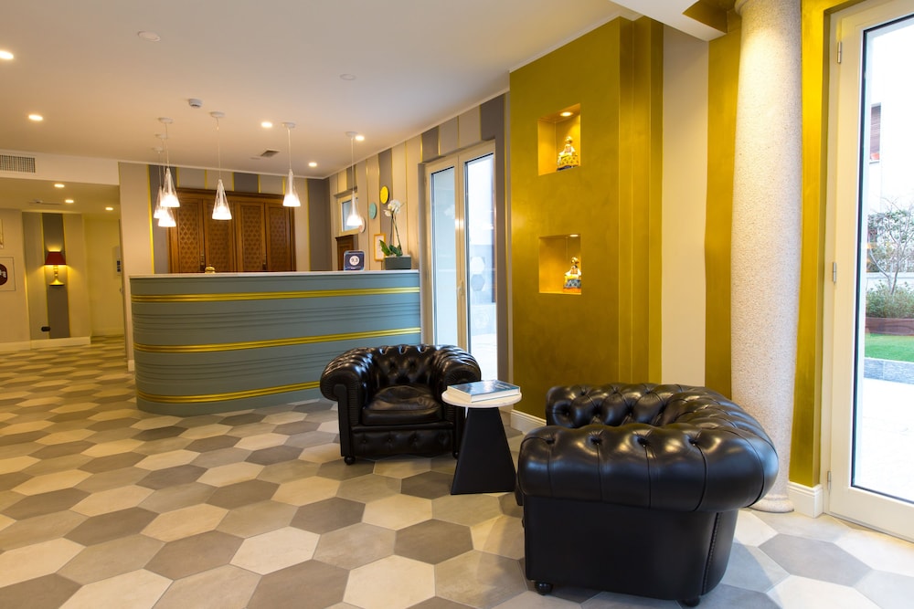 Al Campanile Aparthotel Suite 5/73