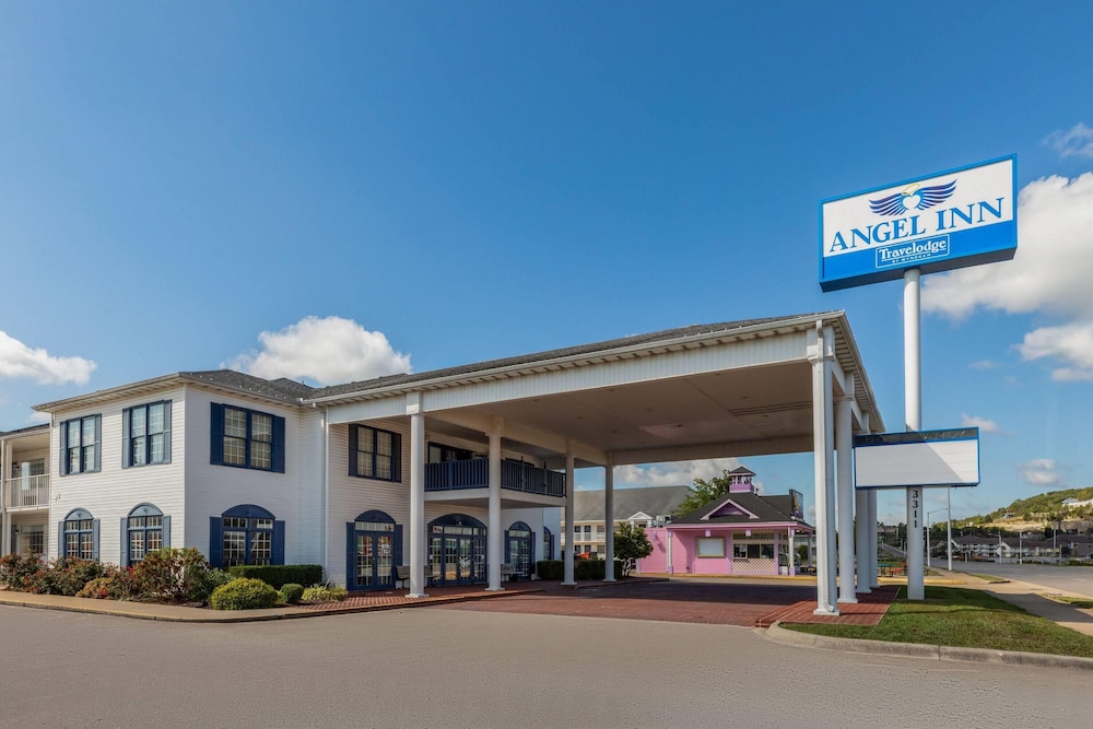 Angel Inn Near IMAX, a Travelodge by Wyndham 4/50